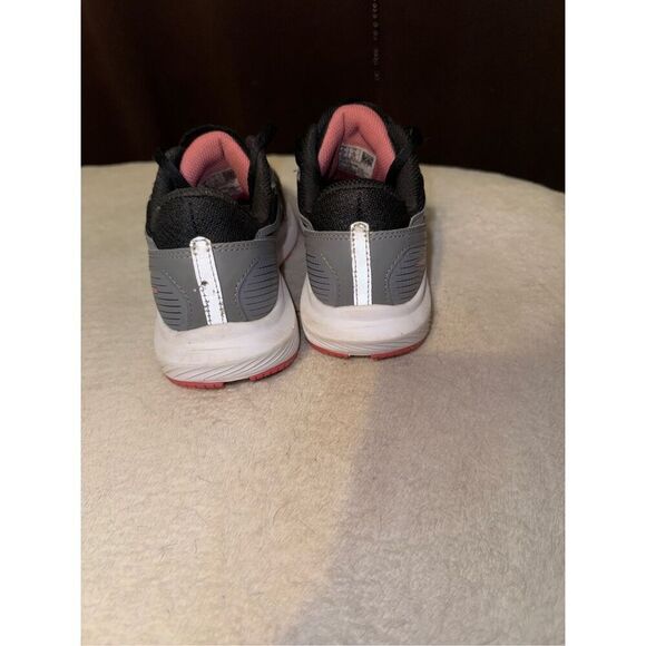 Saucony Cohesion 16 sneakers size 6 - Picture 4 of 8